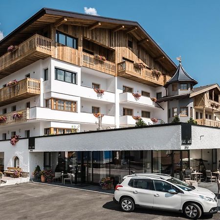 Hotel Ciasa Tama La Villa  Buitenkant foto