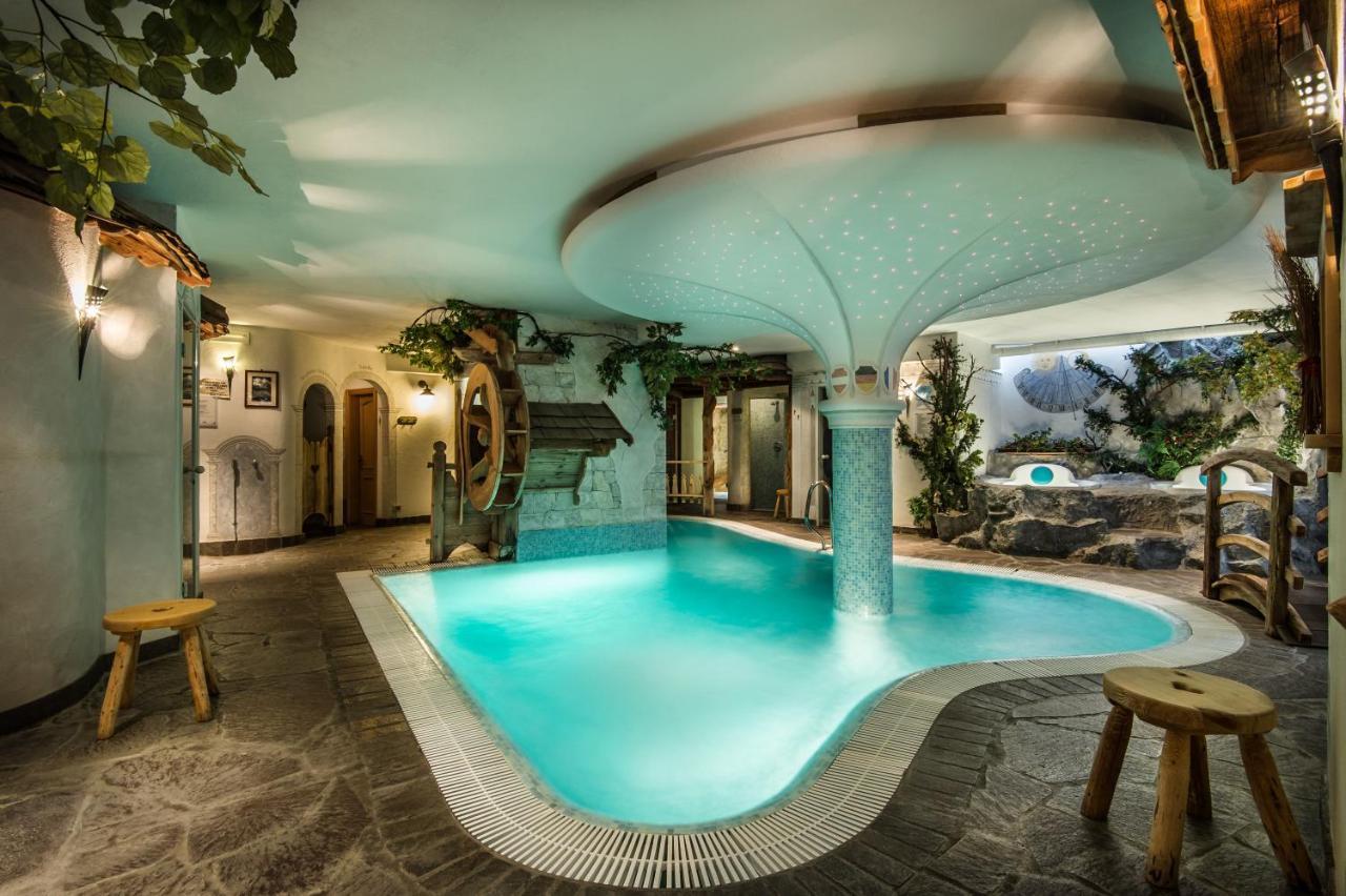 Hotel Ciasa Tama La Villa  Buitenkant foto
